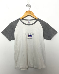 Vintage 1990s London England United Kingdom Union Jack Spell Out Flag Logo Graphic Women's Baby Tee Shirt (size women's Medium)