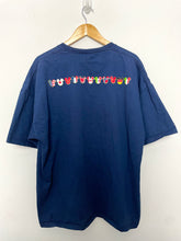 Vintage 1990s Walt Disney World Epcot International Flag Mickey Mouse Graphic made in USA Tee Shirt (size adult XXL)