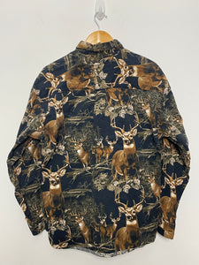Vintage 1990s Whitetail Deer All Over Print Graphic Button Up Long Sleeve Shirt (size adult Large)