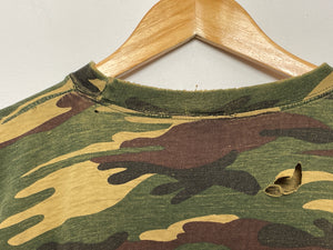 Vintage 1980s American Woodland Military Army Camouflage Print Tee Shirt (size adult Small)
