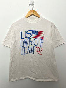Vintage 1992 United States Davis Cup Tennis Spell Out Flag Graphic Target Center Minneapolis Minnesota Tee Shirt (Fits adult Medium)