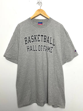 Early 2000s Basketball Hall of Fame Champion Spell Out Graphic Logo Tee Shirt (fits adult XL)