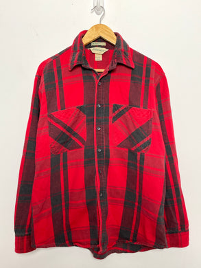 Vintage 1990s made in USA Plaid Flannel Button Up Long Sleeve Pocket Shirt (size adult Large)